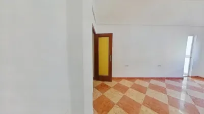 Apartment in Centre photo 6