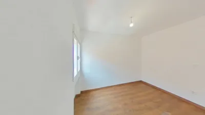Piso en Valverde photo 10