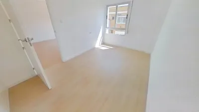 Flat in Xirivella photo 10