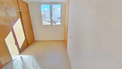 Apartment in Centre photo 18