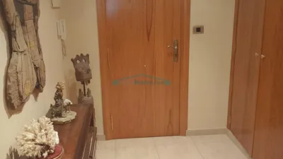 Flat in Patraix photo 22