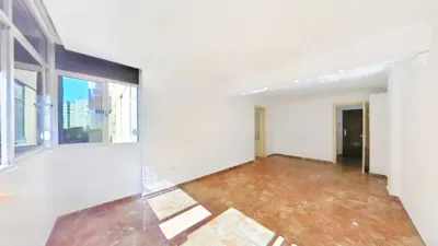 Apartment in Juan XXIII-Rochelambert photo 2