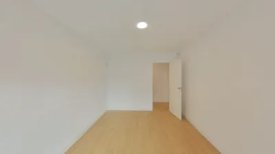 Apartment in Centre photo 8