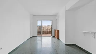 Apartment in Alhamar photo 7