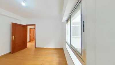 Apartment in Centre photo 9