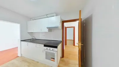 Apartment in Centre photo 21