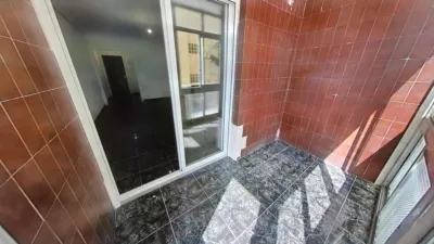 Apartment in Centre photo 2