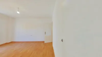 Flat in Xirivella photo 5