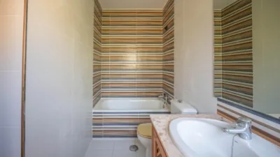 Chalet en venta en Calle del Río Duero, Aljomahima-Ermita Nuestra Señora de las Nieves (Las Gabias) de 425.000 €