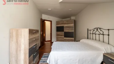 Duplex on Avenida de Palencia photo 13
