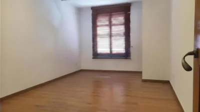 Apartment on Gran Vía de Ramón y Cajal photo 5