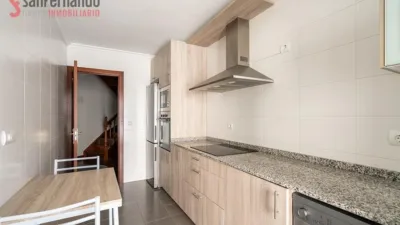 Duplex on Avenida de Palencia photo 6