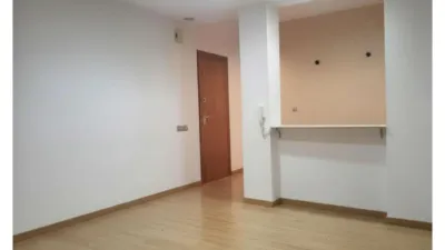 Apartment on Gran Vía de Ramón y Cajal photo 17