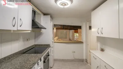 Apartment on Calle de Vargas photo 4