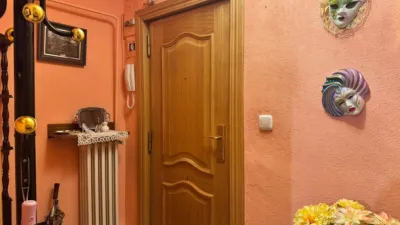 Apartment on Eugenia de Montijo Street photo 10