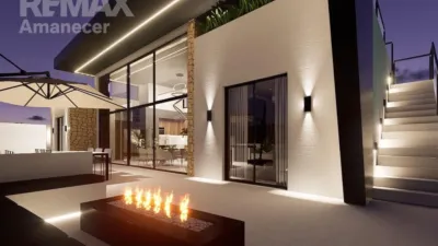 Chalet on Carrer Florencia photo 13