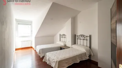 Duplex on Avenida de Palencia photo 14