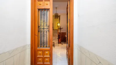 House on Calle de Cristóbal Colón, 8 photo 3