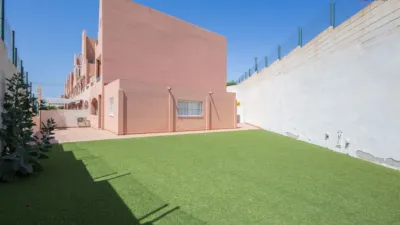 Apartment on Islas Canarias Street photo 38