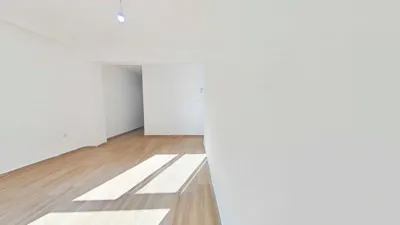 Apartment in Centre photo 5