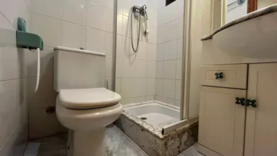Apartment on Carrer de Cristóbal Sanz photo 17