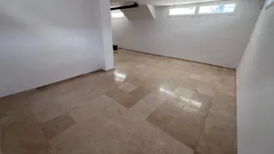 Semi-detached house on Doctor Miguel Ríos Sarmiento Street photo 26