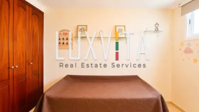 Apartamento en calle Beña photo 19