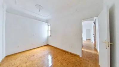 Apartment in Palacio photo 2