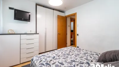 Flat on Carrer de Martí 'l'Humà' photo 35