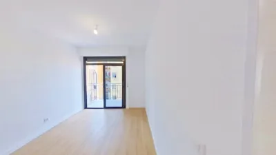 Flat in Parla photo 5