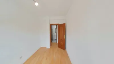 Apartment in Parla photo 16