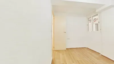 Apartment in Centre photo 18