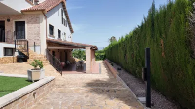 Chalet on Calle de La Arroba del Palomar photo 10