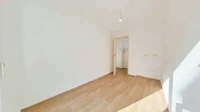 Apartment in Centre photo 10
