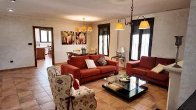 Chalet on Calle de La Arroba del Palomar photo 12