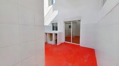 Apartment in Zona Carrer de València photo 26