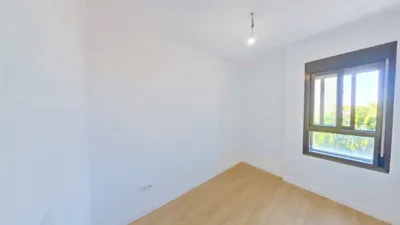 Flat in Parla photo 10