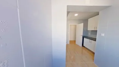 Flat in Parla photo 28