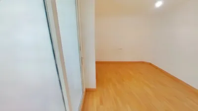 Apartment in Zona Carrer de València photo 3