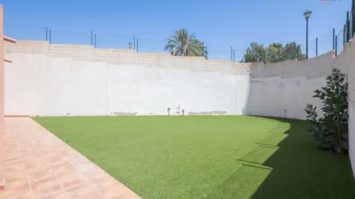 Apartment on Islas Canarias Street photo 40