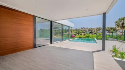 Chalet on Calle del Priorato photo 5