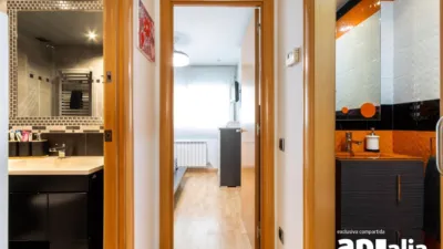 Flat on Carrer de Martí 'l'Humà' photo 33
