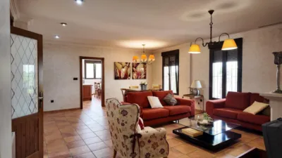 Chalet on Calle de La Arroba del Palomar photo 14