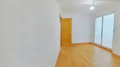 Apartment in Zona Carrer de València photo 8