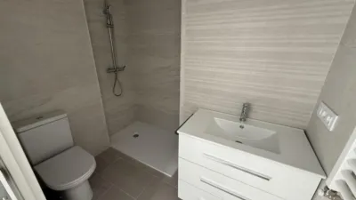 Piso en venta en Calle de Pascual Veiga - Vista 2