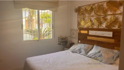 Chalet on Calle de la Independencia photo 11