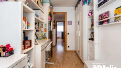 Flat on Carrer de Martí 'l'Humà' photo 29