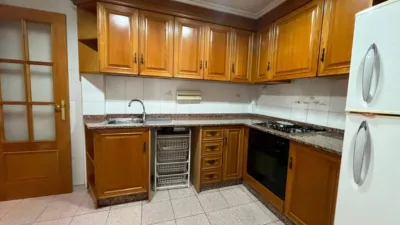 Apartment on Carrer de Cristóbal Sanz photo 8