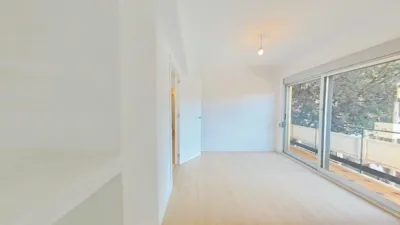 Apartment in Paterna photo 9