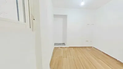 Apartment in Centre photo 15
